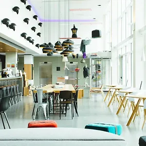 Szálloda Moxy Milan Malpensa Airport