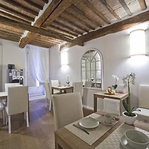 https://bb-il-corso.it-tuscanyhotel.com